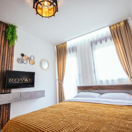 Royal Luxury Apartment Vrsac Exterior photo