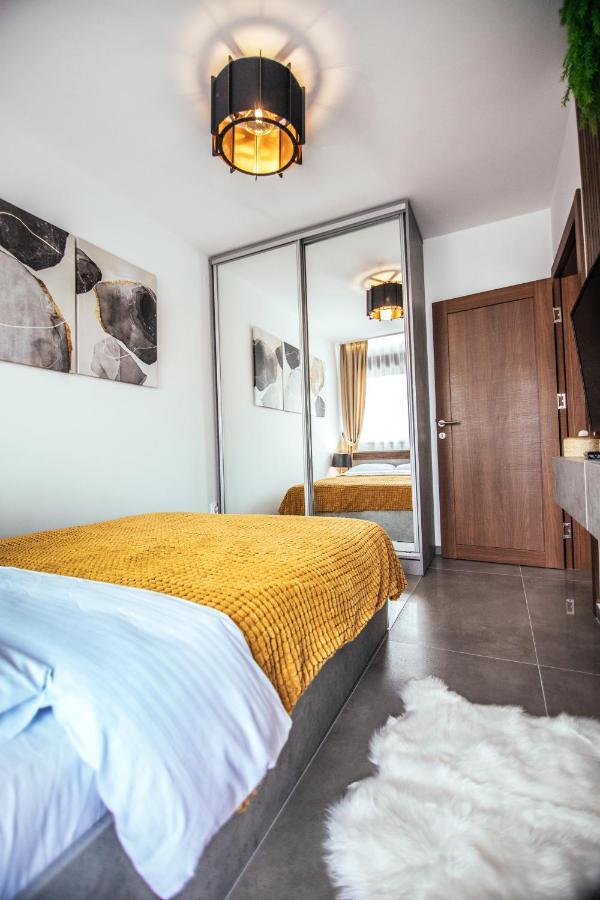 Royal Luxury Apartment Vrsac Exterior photo